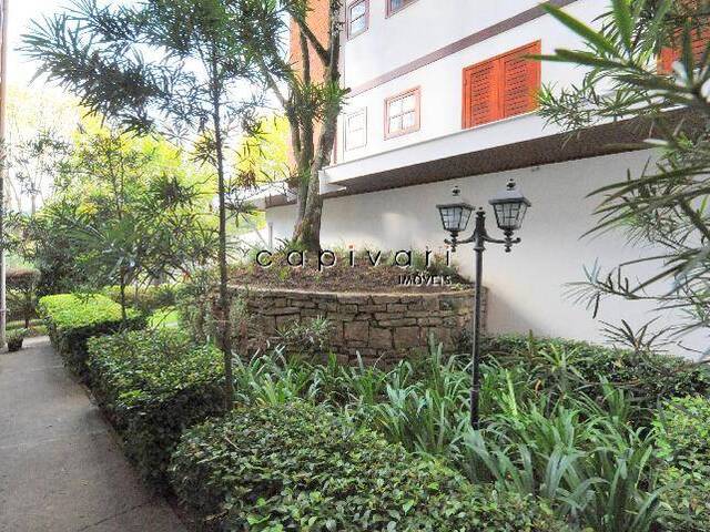 Apartamento para Venda em Campos do Jordão - 2