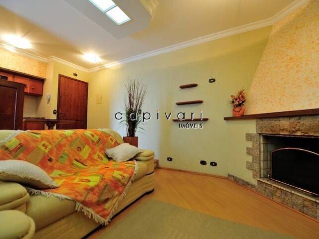 Apartamento para Venda em Campos do Jordão - 1