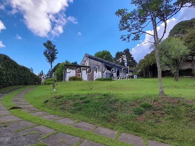 #1081 - Casa para Venda em Campos do Jordão - SP - 1