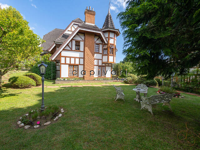 #1145 - Casa para Venda em Campos do Jordão - SP