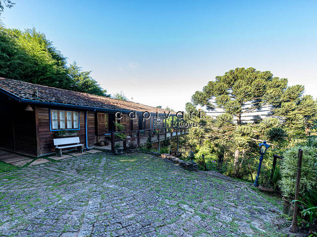 #1429 - Casa para Venda em Campos do Jordão - SP - 2