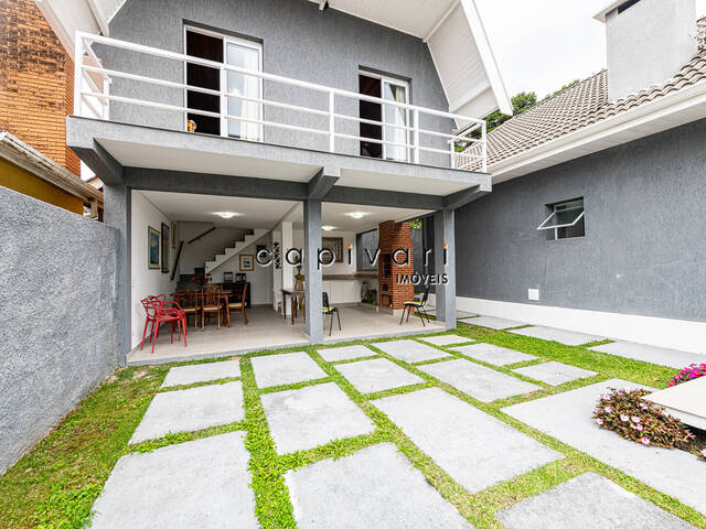 Casa para Venda em Campos do Jordão - 4