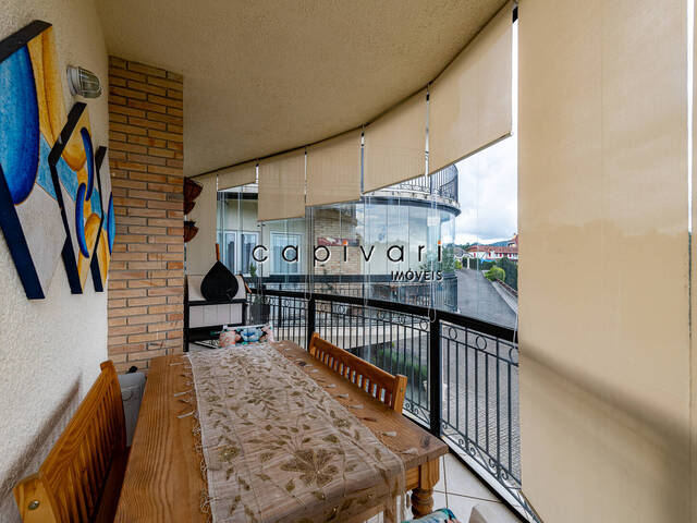 Venda em Vila Everest - Campos do Jordão