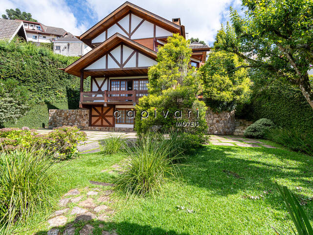 #1556 - Casa para Venda em Campos do Jordão - SP - 2