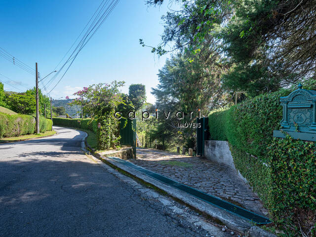 Casa para Venda em Campos do Jordão - 4