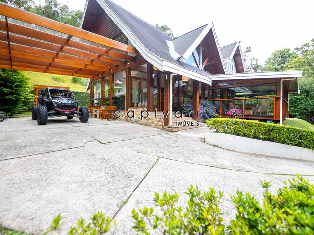 #1686 - Casa para Venda em Campos do Jordão - SP