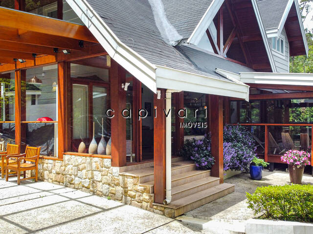 #1686 - Casa para Venda em Campos do Jordão - SP