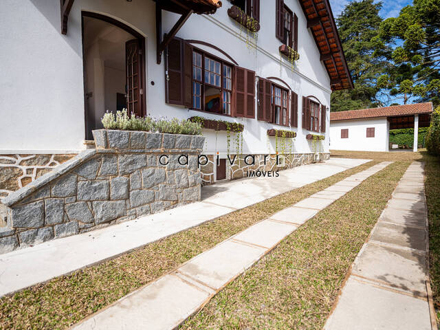 Casa para Venda em Campos do Jordão - 3