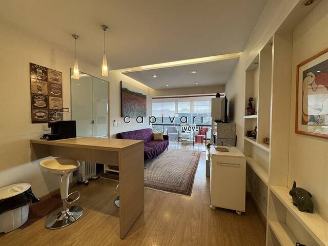 Apartamento para Venda em Campos do Jordão - 2