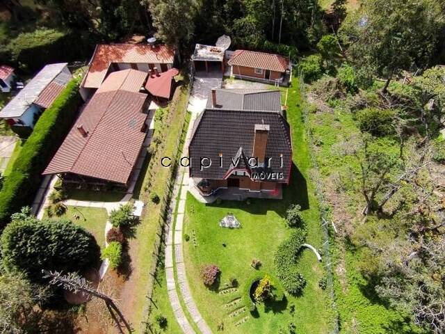 Casa para Venda em Campos do Jordão - 2