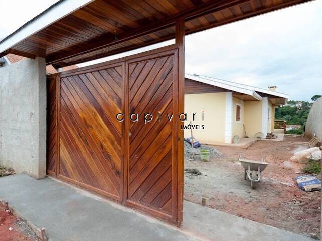 Casa para Venda em Campos do Jordão - 2
