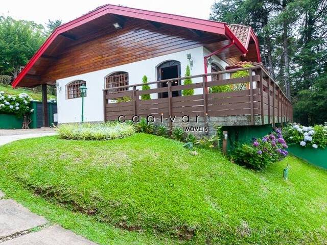 Casa para Venda em Campos do Jordão - 1