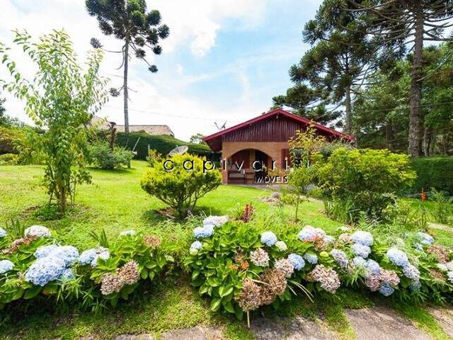 Casa para Venda em Campos do Jordão - 4