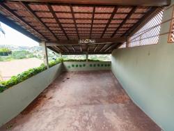 Casa para Venda em Campos do Jordão - 2